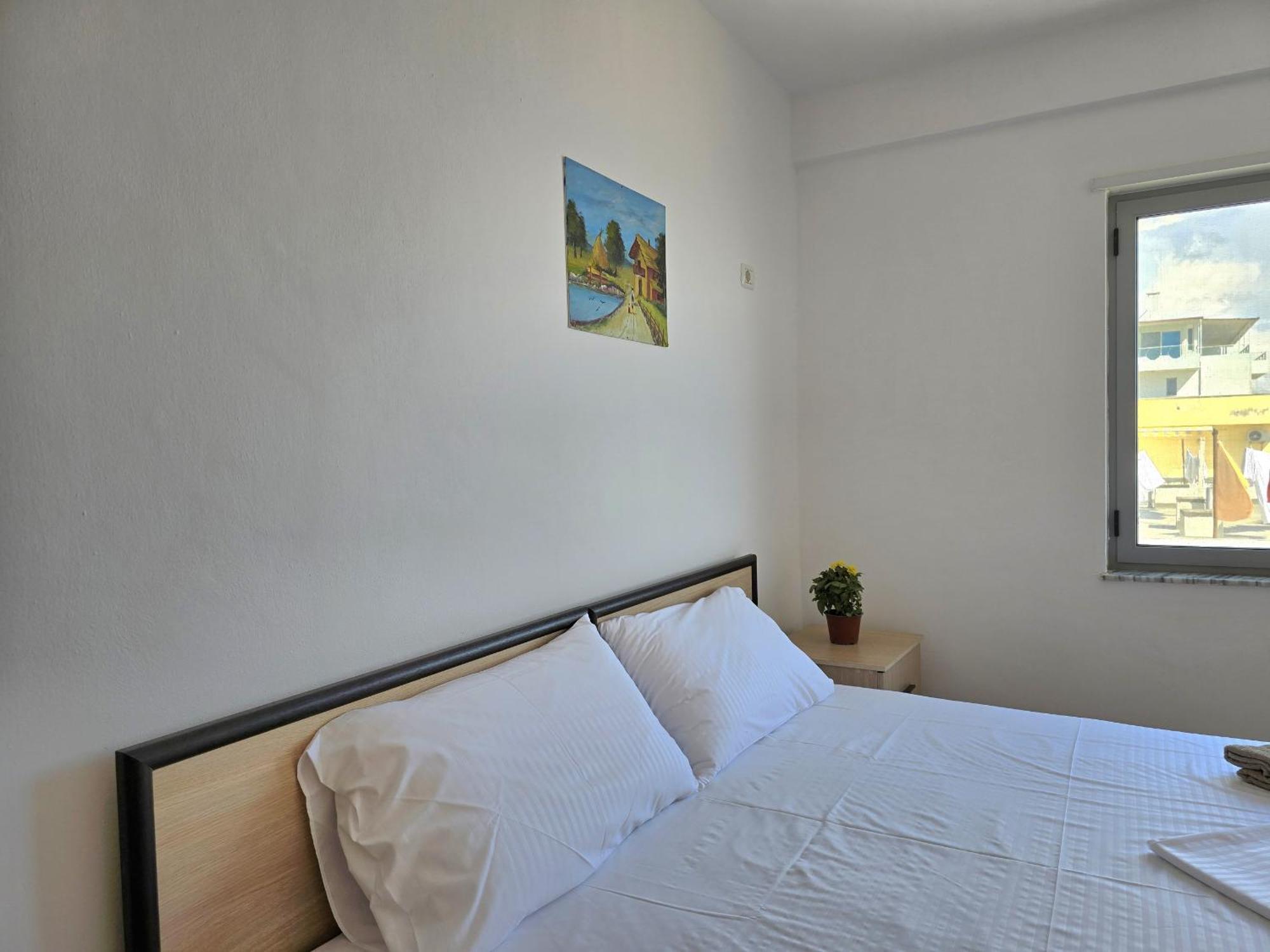 Sea View Apartments In Durrës Zewnętrze zdjęcie