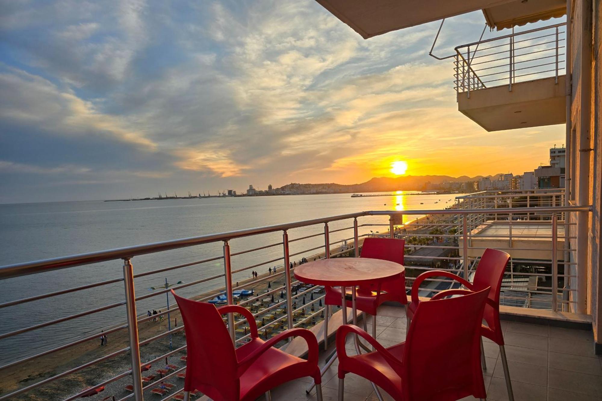 Sea View Apartments In Durrës Zewnętrze zdjęcie