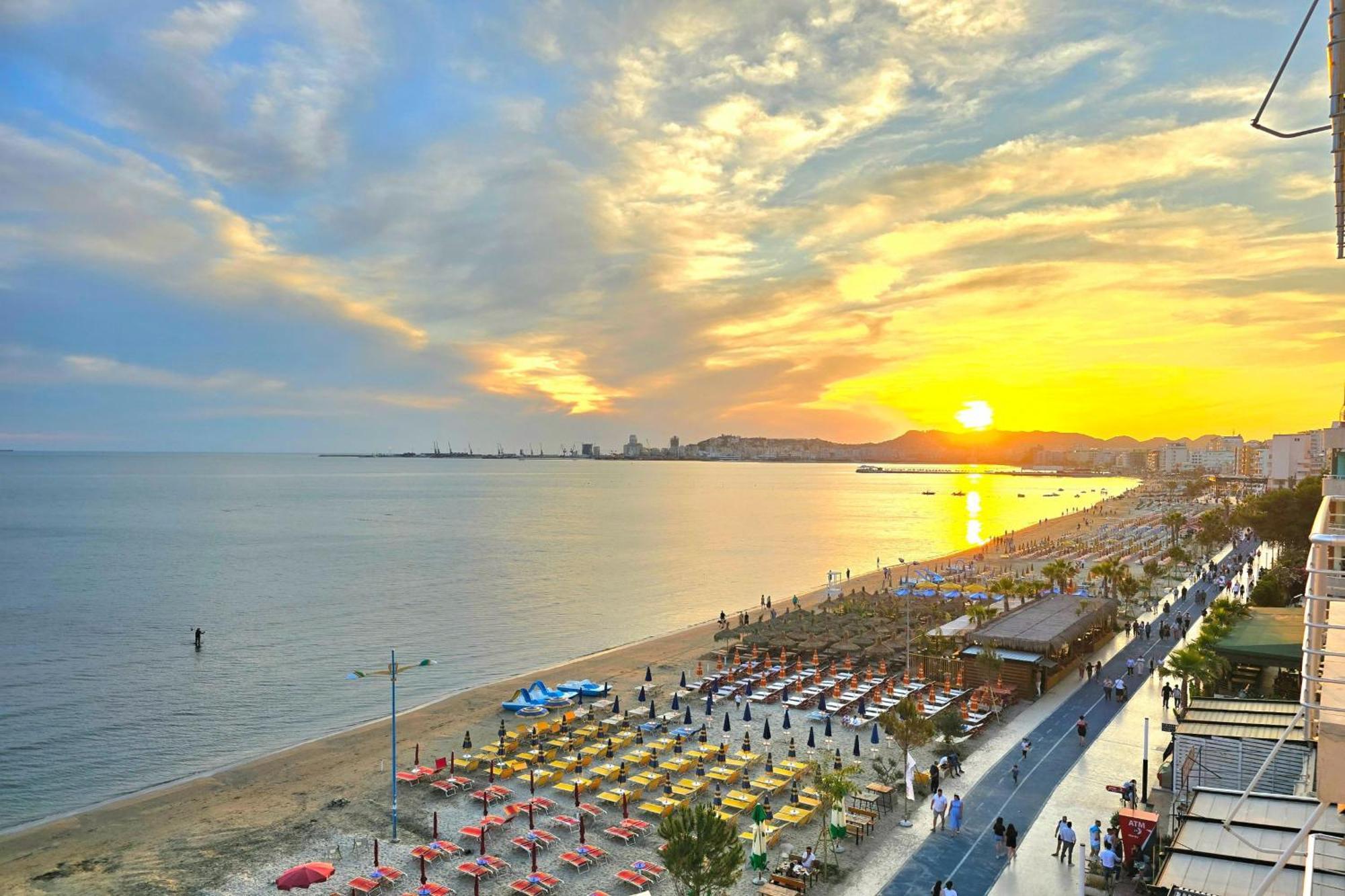 Sea View Apartments In Durrës Zewnętrze zdjęcie