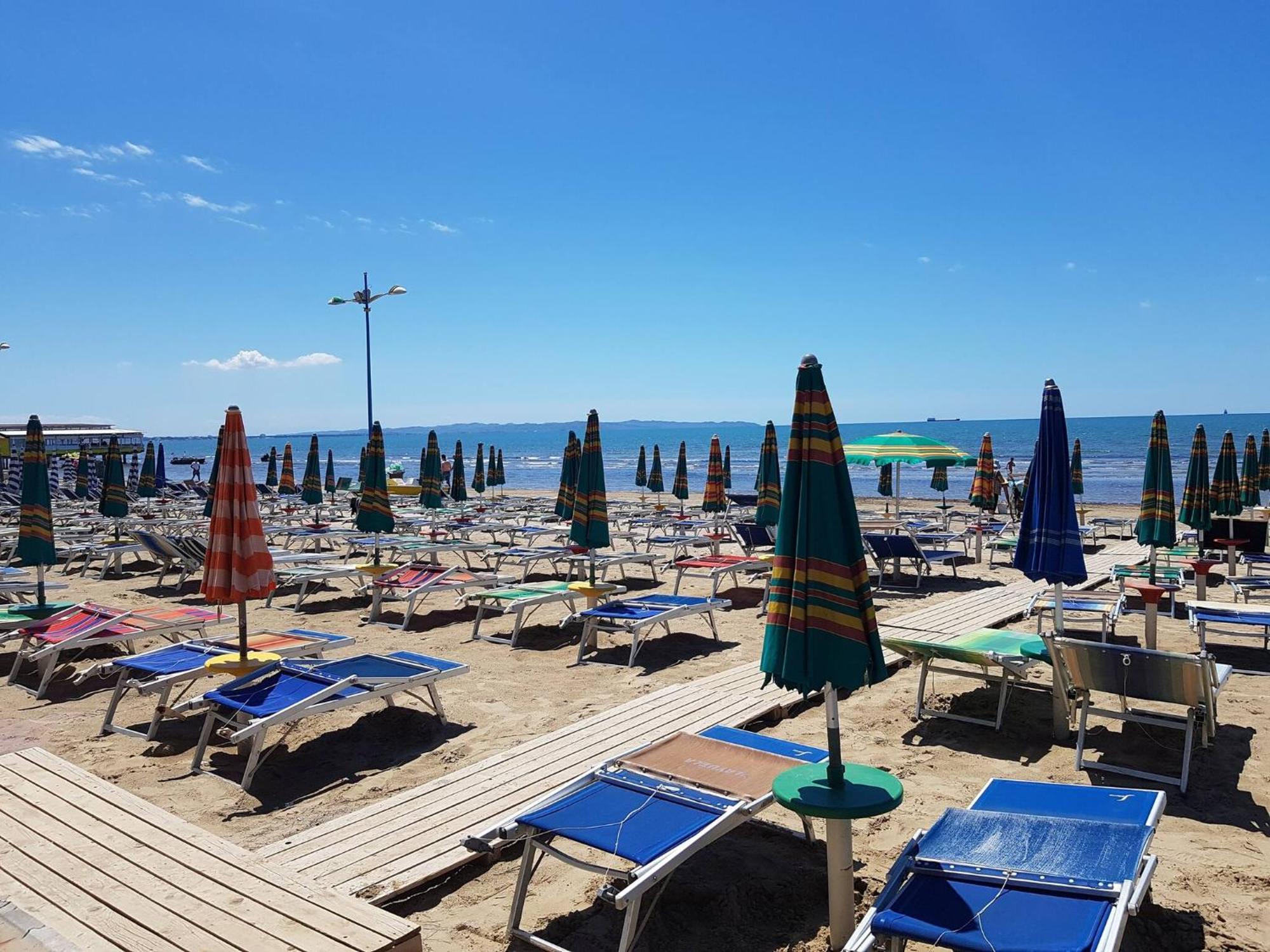 Sea View Apartments In Durrës Zewnętrze zdjęcie