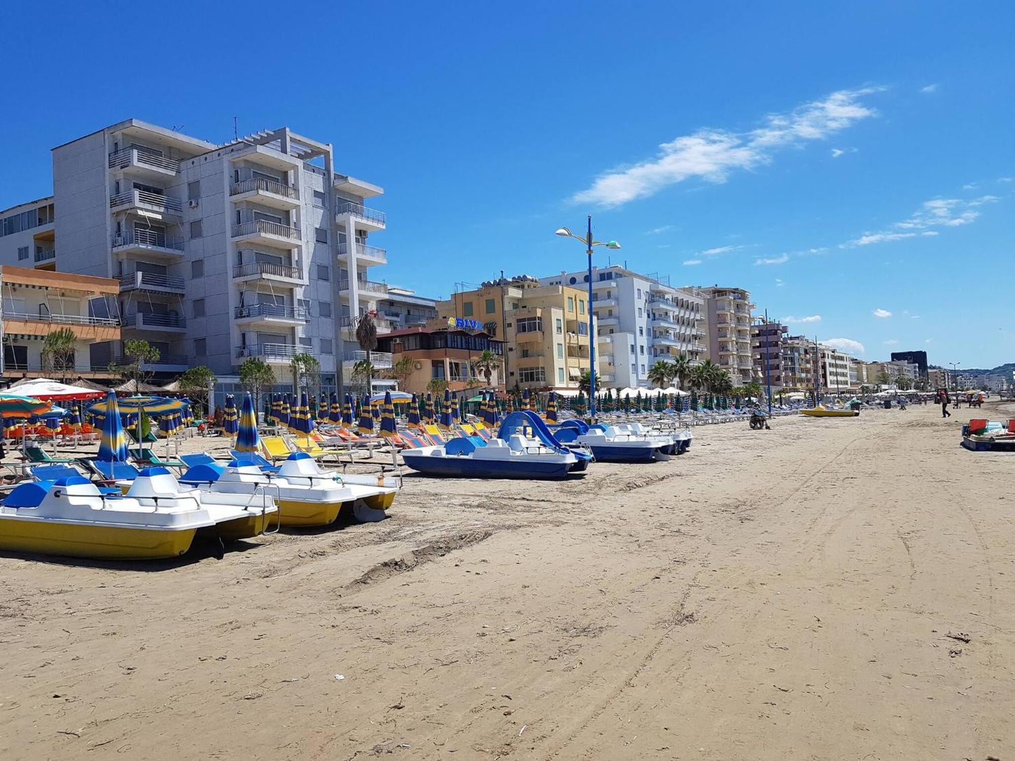 Sea View Apartments In Durrës Zewnętrze zdjęcie