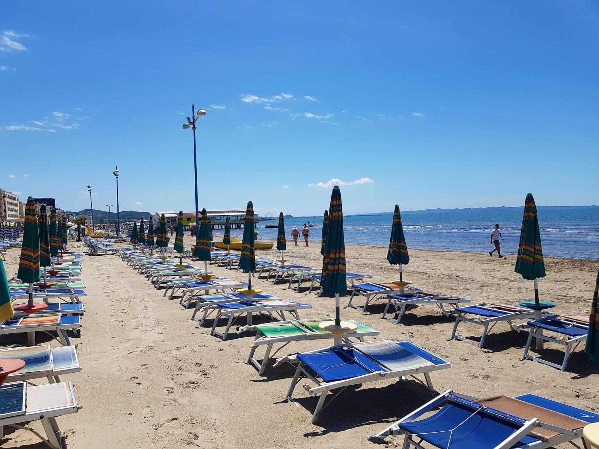 Sea View Apartments In Durrës Zewnętrze zdjęcie