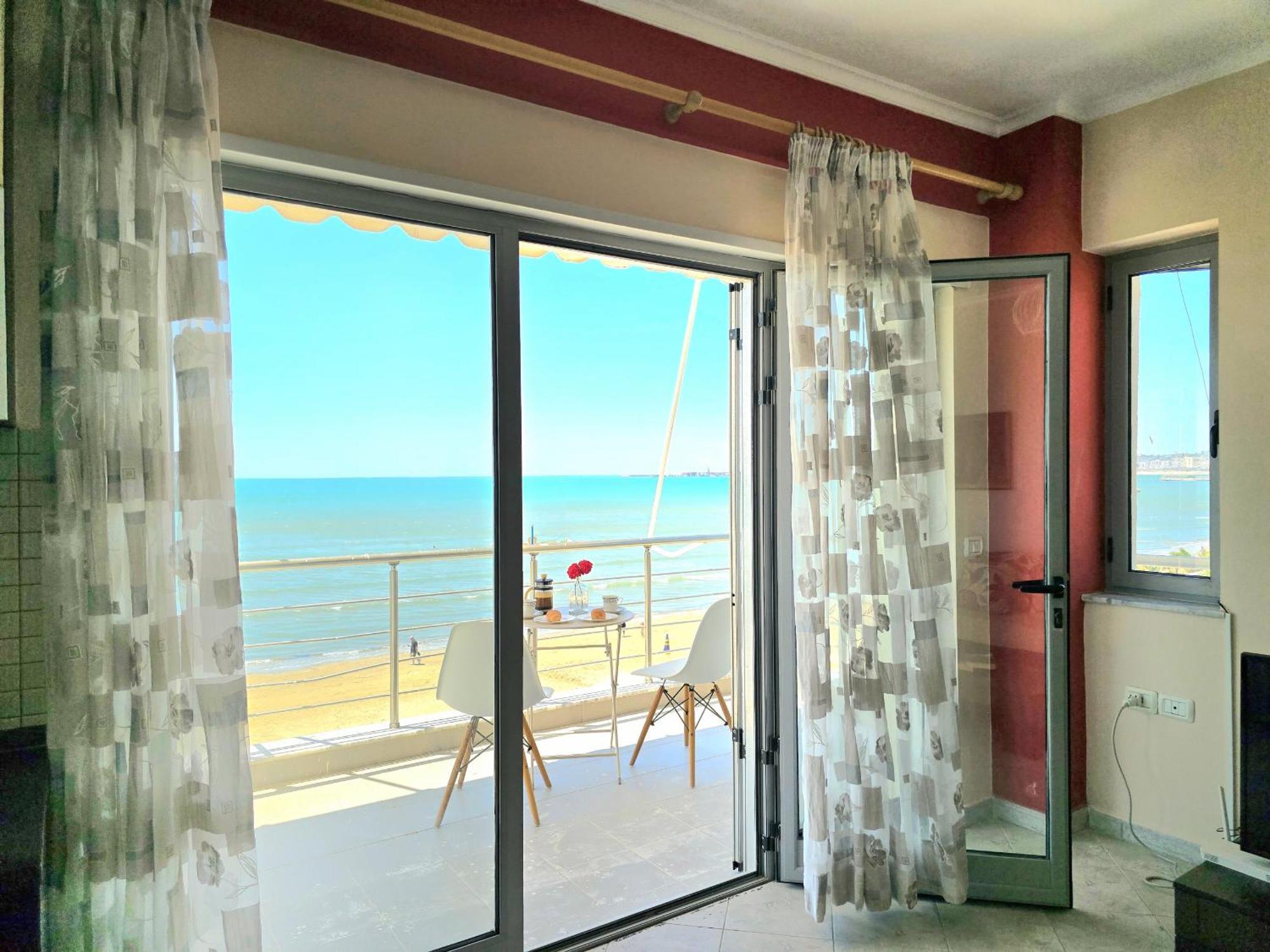 Sea View Apartments In Durrës Zewnętrze zdjęcie