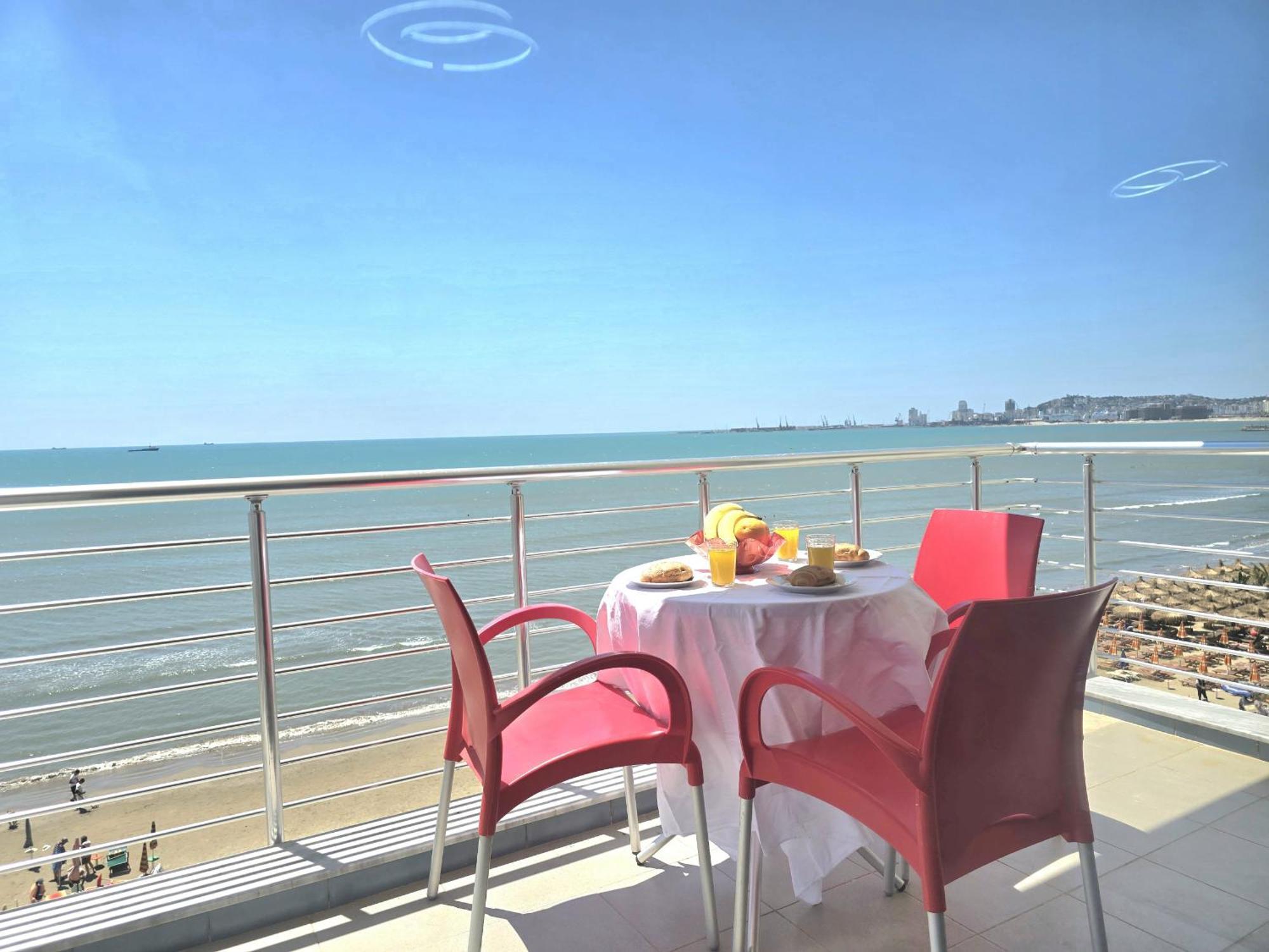 Sea View Apartments In Durrës Zewnętrze zdjęcie