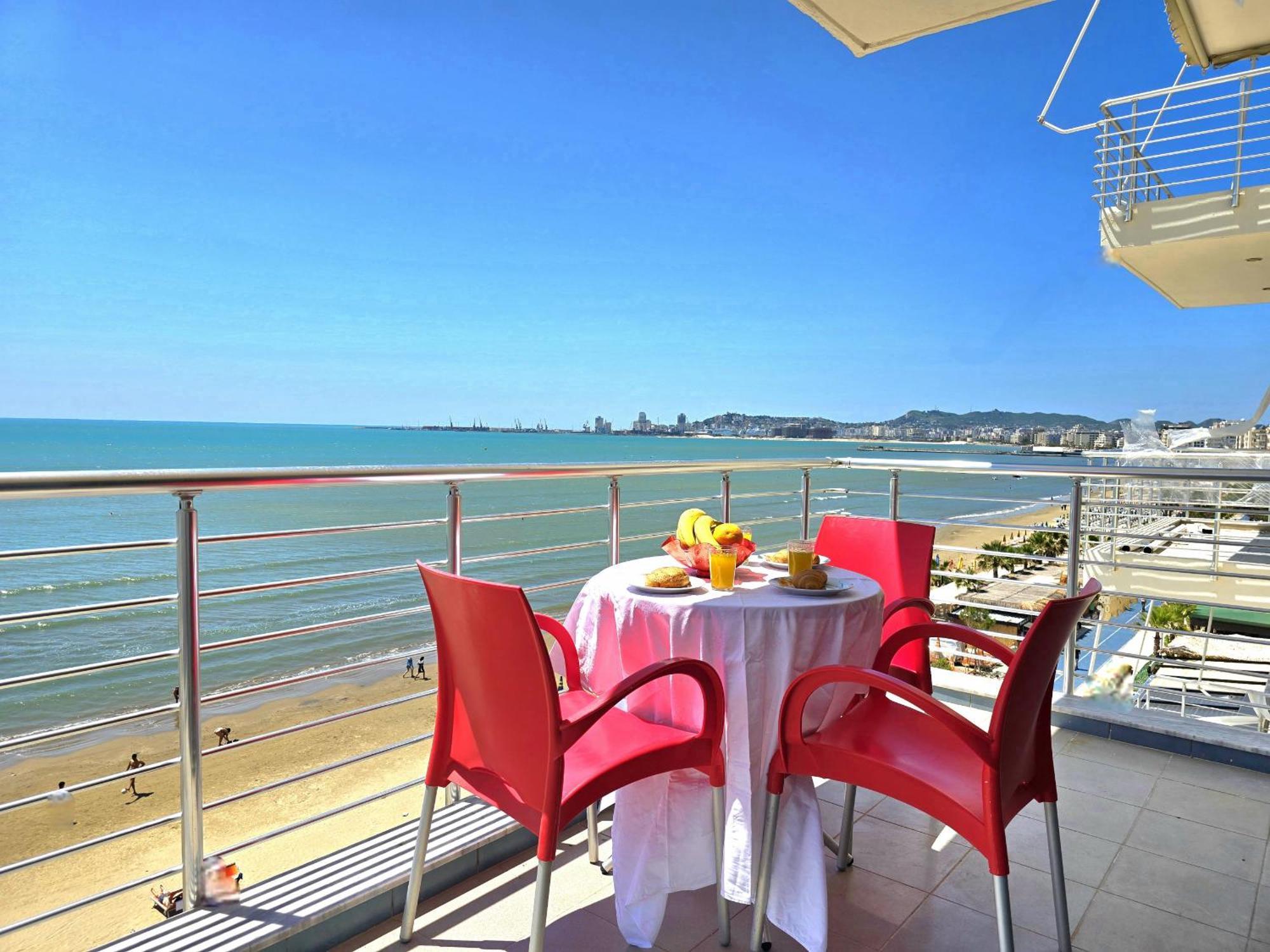 Sea View Apartments In Durrës Zewnętrze zdjęcie